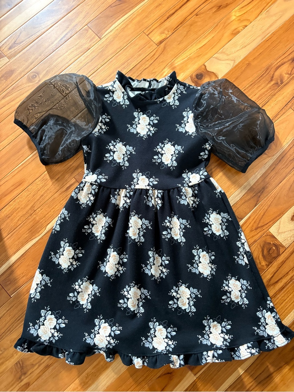 Janie and Jack Black Floral Puff-Sleeve Dress